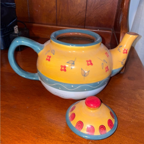 Teapot - Picture 2 of 3